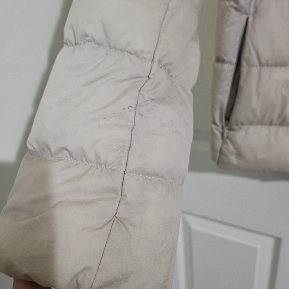 Women's Beige Puffer Jacket - Picture 7 of 10